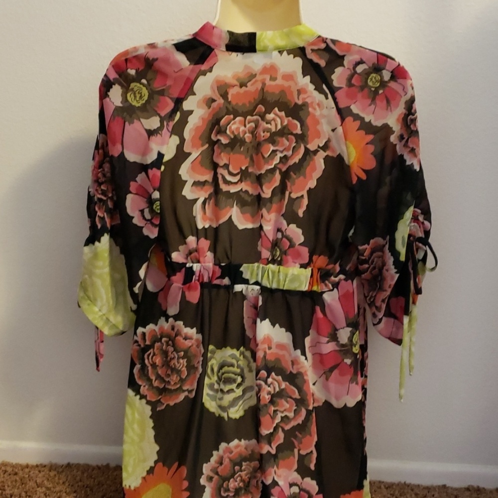 Cabi XS Sheer Floral Blouse/Swimsuit Coverup - Picture 4 of 6